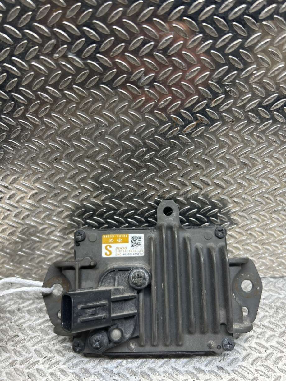 Sensor radar til Toyota RAV4 2019-->> (Type V) (8821033120|2301008016|88210-33120)