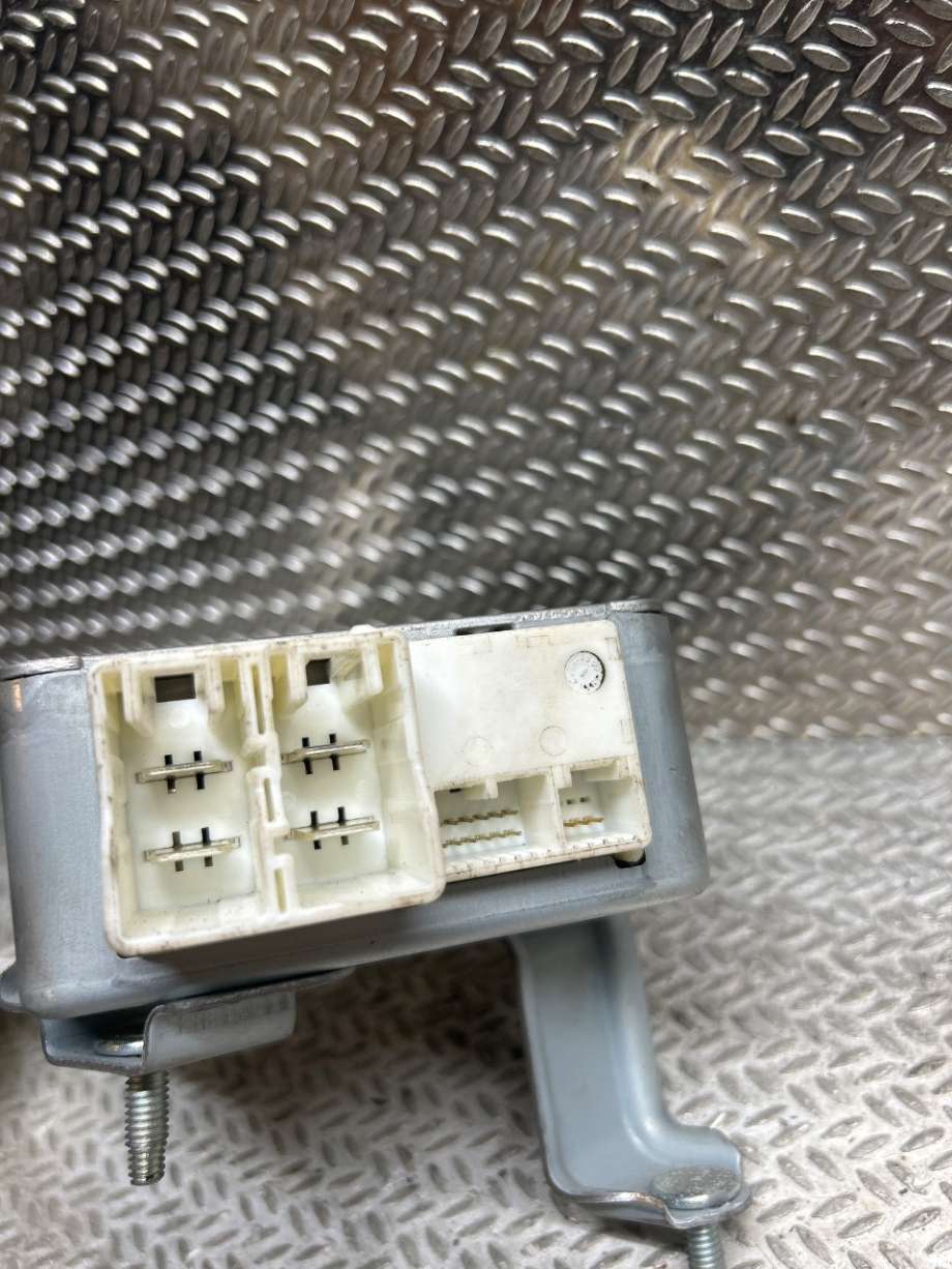 Styreenhet servo til Toyota Urban Cruiser 2009-2014  (TOYOTA|8965052451|JL501-001603|)