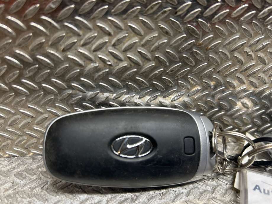 Nøkkel til Hyundai Ioniq 5 2021-->> (HYUNDAI|95440GI030|)