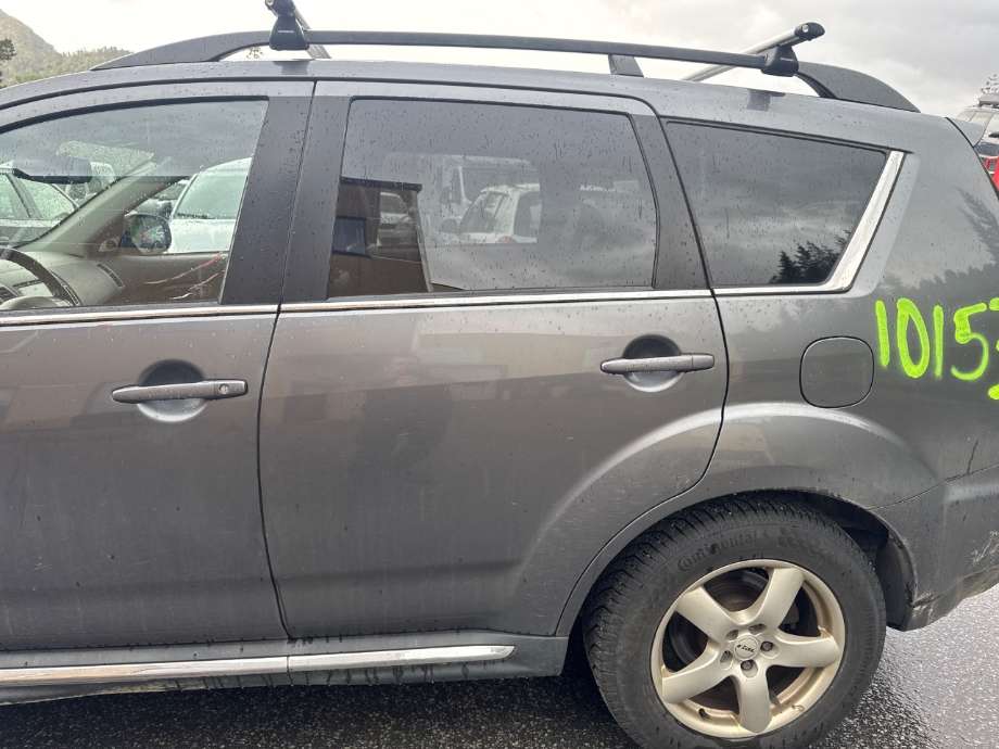 Dør venstre bak til Mitsubishi Outlander, 2010-2012 (Type II, Fase 2)  (MITSUBISHI|5730A241)