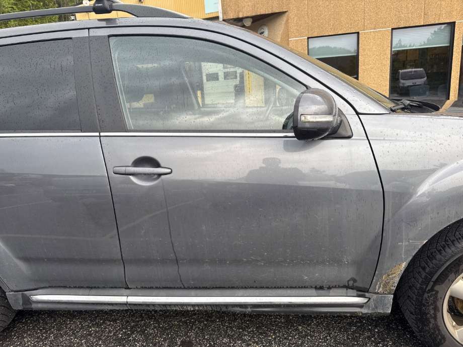 Dør høyre foran til Mitsubishi Outlander, 2010-2012 (Type II, Fase 2)  (MITSUBISHI|5700B396)
