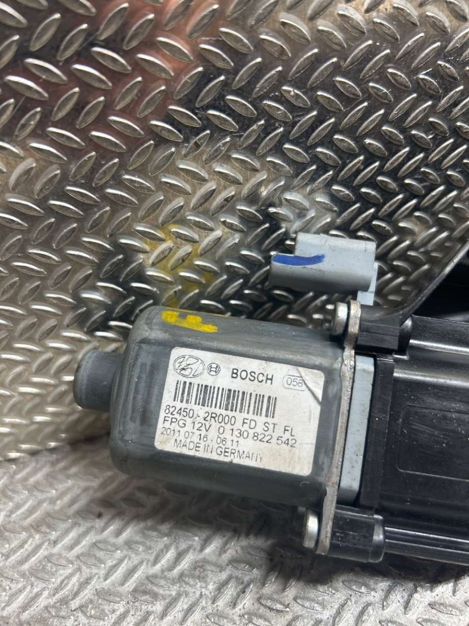 Ruteheis venstre til Hyundai i30 2007-2012 (Type I)  (HYUNDAI|824502R000|82450-2R000)