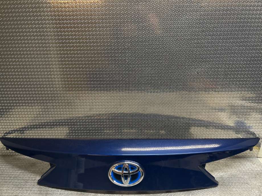 Lister til Toyota Auris, 2015-2019 (Type II, Fase 2)  (TOYOTA|7681102943)