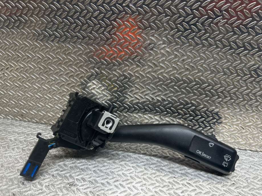Bryter visker til VW Touran, 2003-2006 (Type I, Fase 1)  (VOLKSWAGEN|1K0953519J)