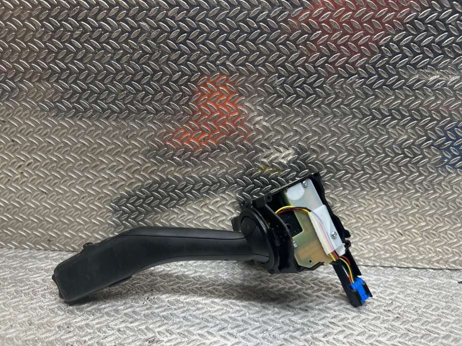 Bryter visker til VW Touran 2003-2006 (Type I, Fase 1)  (VOLKSWAGEN|1K0953519J|1K0953519A|)