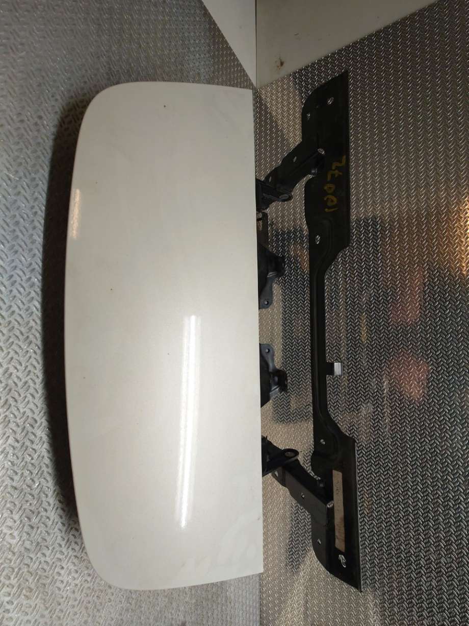 Batterilader inntak/luke til Nissan Leaf, 2018-->> (Type II)  (NISSAN|657015SH1A)