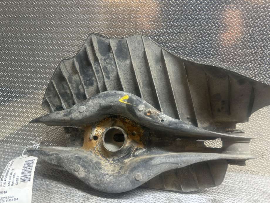 Diverse deler til BMW 3-Serie, 2012-2018 (F30/F31/F34) (F30/F31/F34) (BMW|33326884694)
