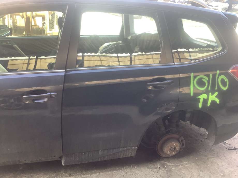 Dør venstre bak til Subaru Forester, 2013-2019 (Type IV)  (SUBARU|)