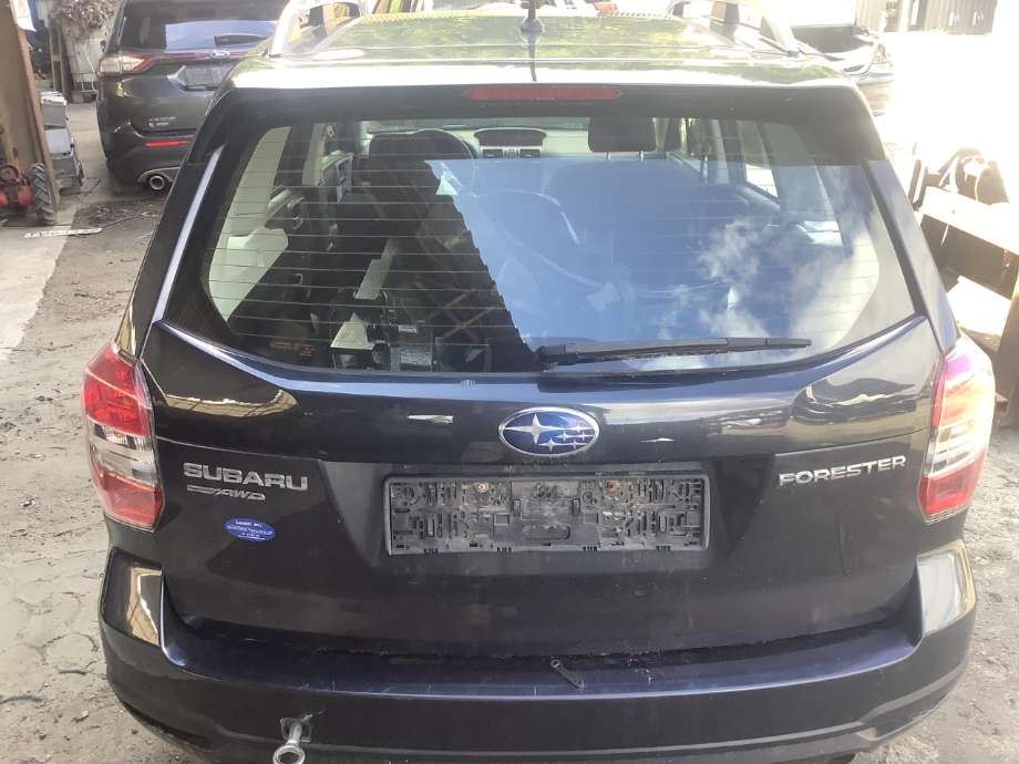 Bakluke til Subaru Forester, 2013-2019 (Type IV)  (SUBARU|60809SG0109P¨)