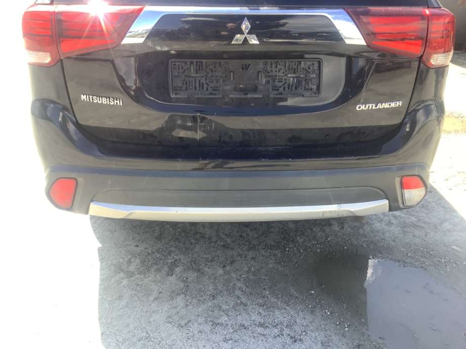 Støtfanger bak til Mitsubishi Outlander, 2015-->> (Type III, Fase 2)  (MITSUBISHI|6410D243)