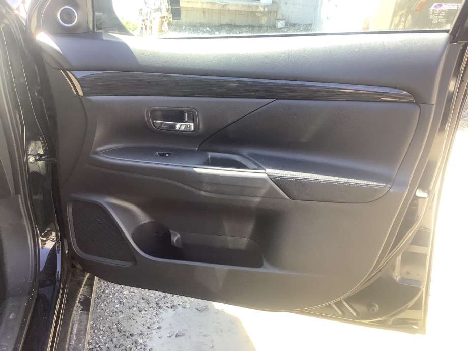 Dørtrekk høyre til Mitsubishi Outlander, 2015-->> (Type III, Fase 2)  (MITSUBISHI|7221B924XF)
