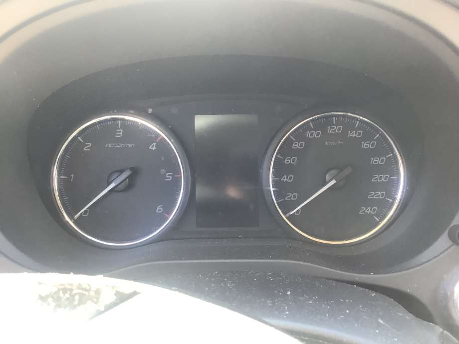 Instrumentpanel til Mitsubishi Outlander, 2015-->> (Type III, Fase 2)  (MITSUBISHI|8100C508)