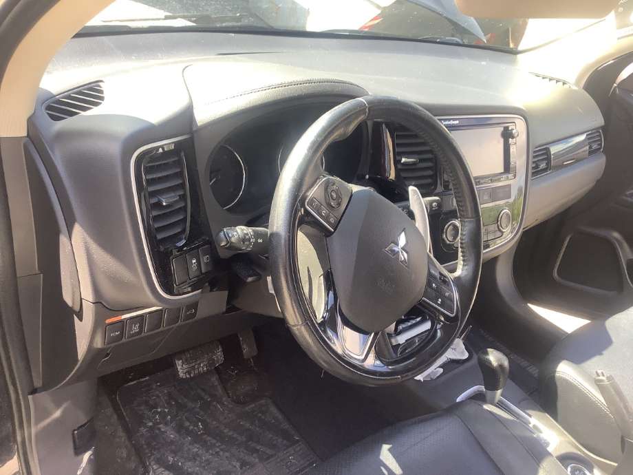 Dashbord til Mitsubishi Outlander, 2015-->> (Type III, Fase 2)  (MITSUBISHI|8000A513XB)