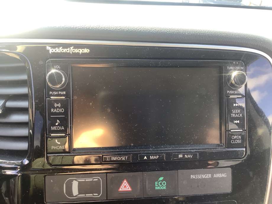 Bilstereo til Mitsubishi Outlander, 2015-->> (Type III, Fase 2)  (MITSUBISHI|)