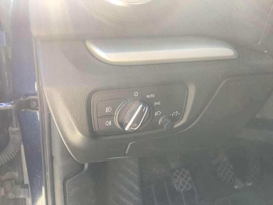 Bryter lys til Audi A3, 2012-2016 (Type III, Fase 1)  (AUDI|)