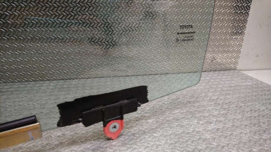 Siderute venstre foran til Toyota Hilux 2020-->>  (TOYOTA|681020K280|)