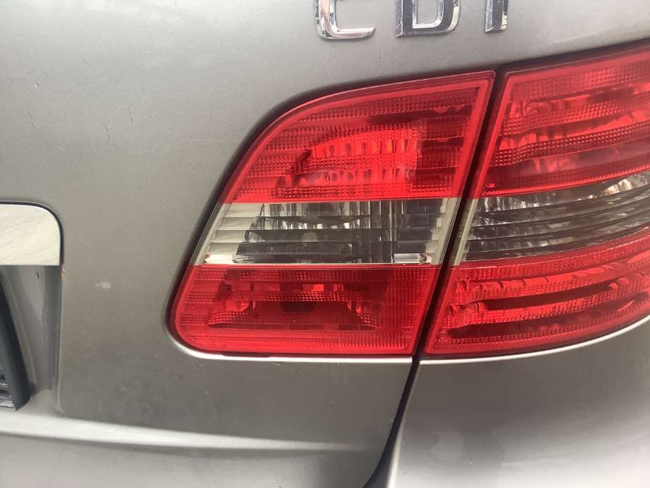 Baklykt høyre indre til Mercedes B-Klasse, 2005-2008 (Fase 1) (W245) (W245) (MERCEDES|A1698201664)