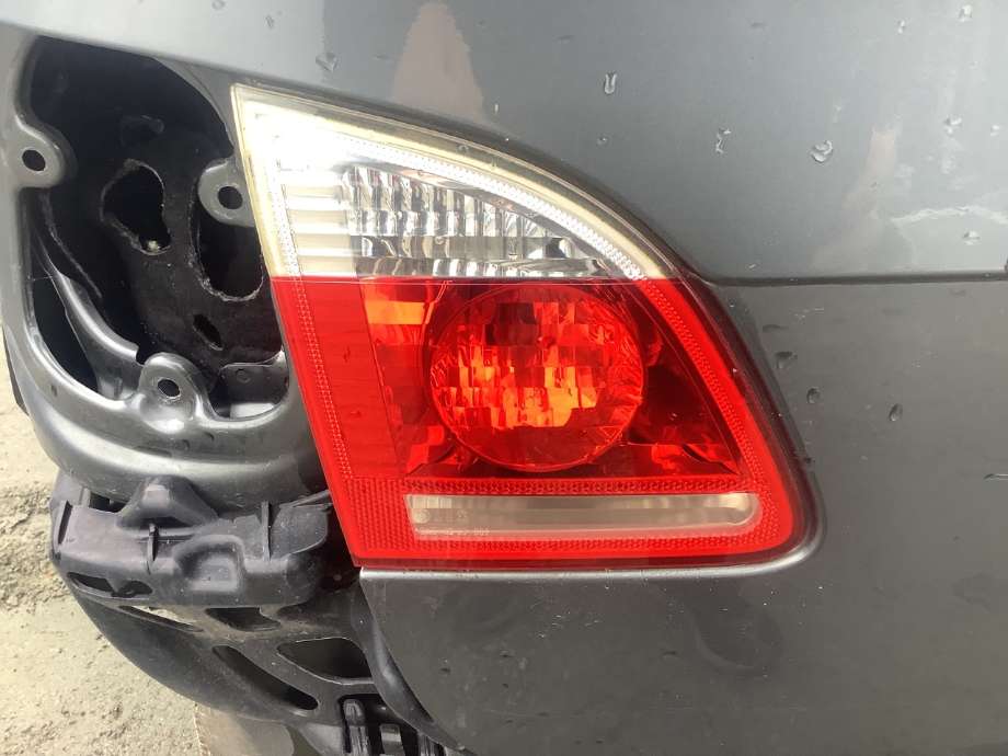 Baklykt venstre indre til BMW 5-Serie, 2003-2010 (E60/E61) (E60/E61) (BMW|63 21 7 165 829)