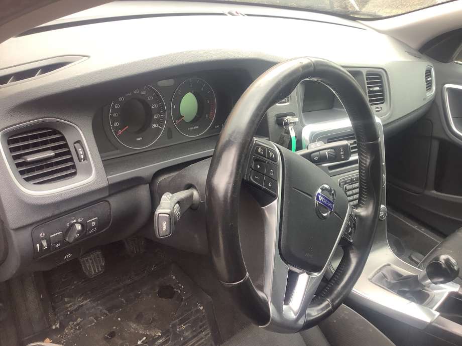 Dashbord til Volvo V60, 2010-2013 (Type I, Fase 1)  (VOLVO|)