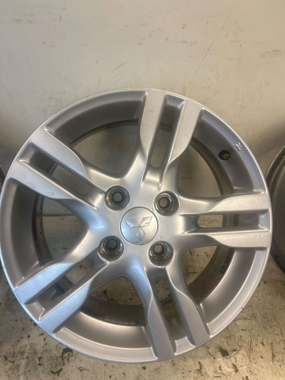 Felgsett aluminium til Mitsubishi Colt 2009-2013 (Type VII, Fase 2)  (MITSUBISHI|4250B172|)