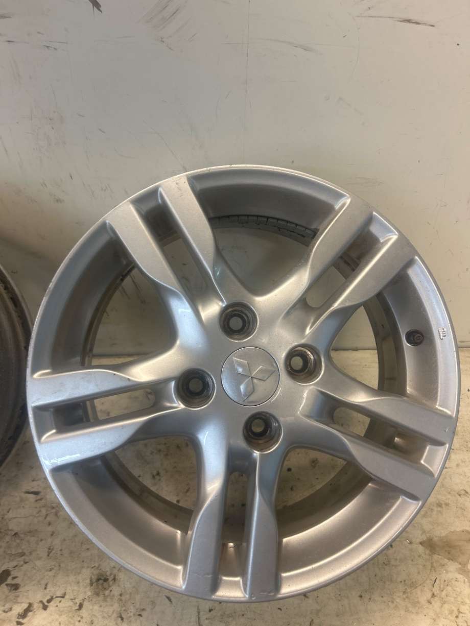 Felgsett aluminium til Mitsubishi Colt 2009-2013 (Type VII, Fase 2)  (MITSUBISHI|4250B172|)