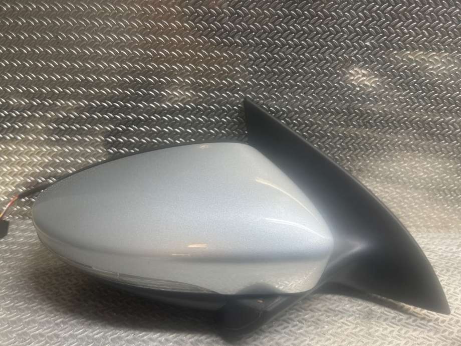 Speil høyre til VW CC 2008-2012 (PASSAT CC) (PASSAT CC) (VOLKSWAGEN|3C8857508AT|3C8 857 508 AT|)