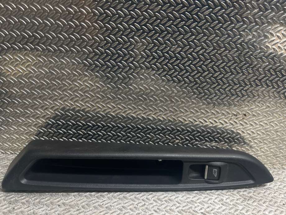 Bryter ruteheis til Ford B-Max, 2012-2017  (FORD|1850432)