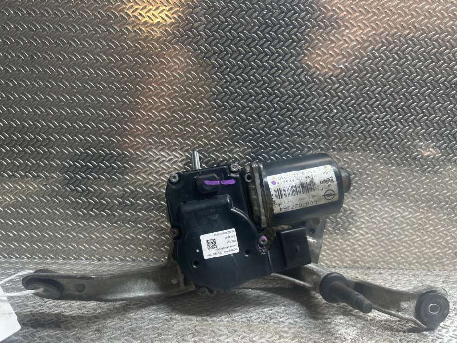 Viskermotor frontrute til Opel Zafira Tourer, 2012-2018  (OPEL|39060840)
