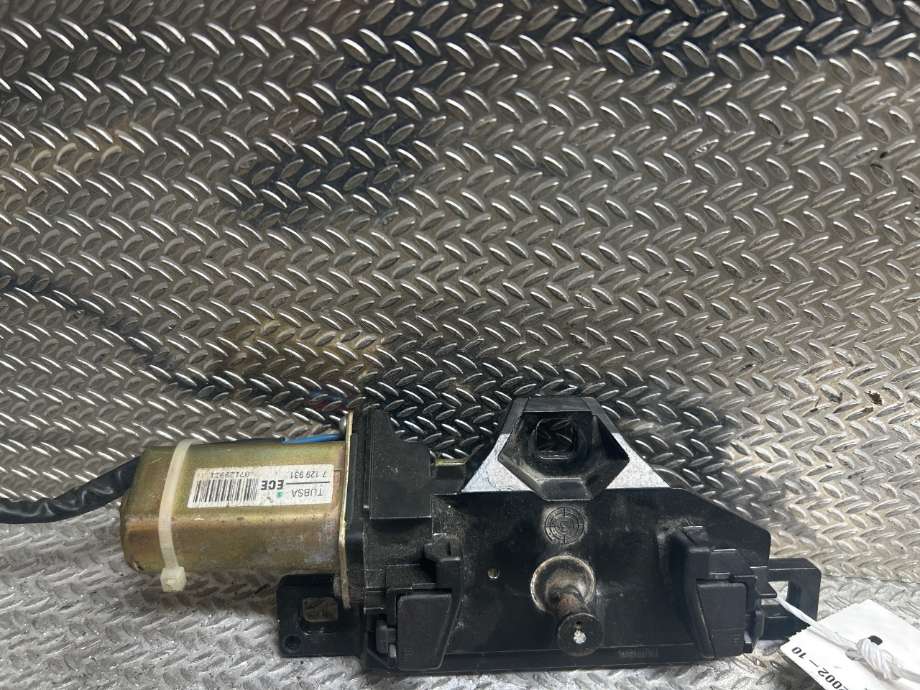 Viskermotor bakrute til BMW 5-Serie 2003-2010 (E60/E61) (E60/E61) (BMW|61627208602|61 62 7 208 602|)