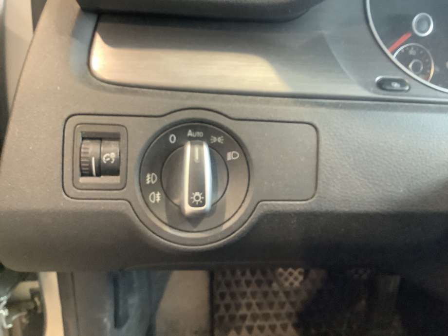 Bryter lys til VW Passat, 2011-2015 (B7) (B7) (VOLKSWAGEN|)