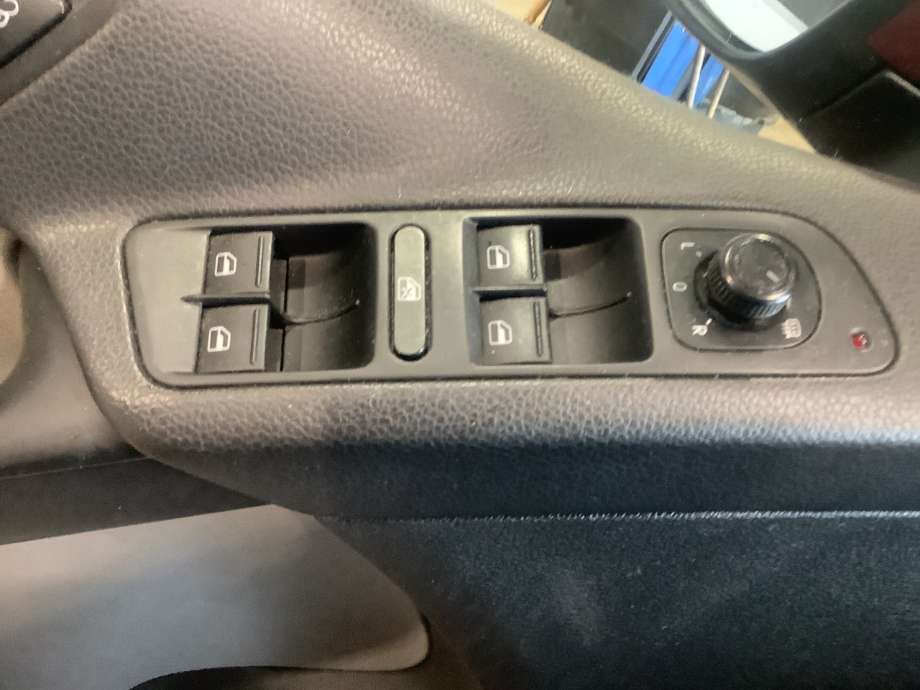 Bryter ruteheis til VW Tiguan, 2011-2016 (Type I, Fase 2)  (VOLKSWAGEN|)