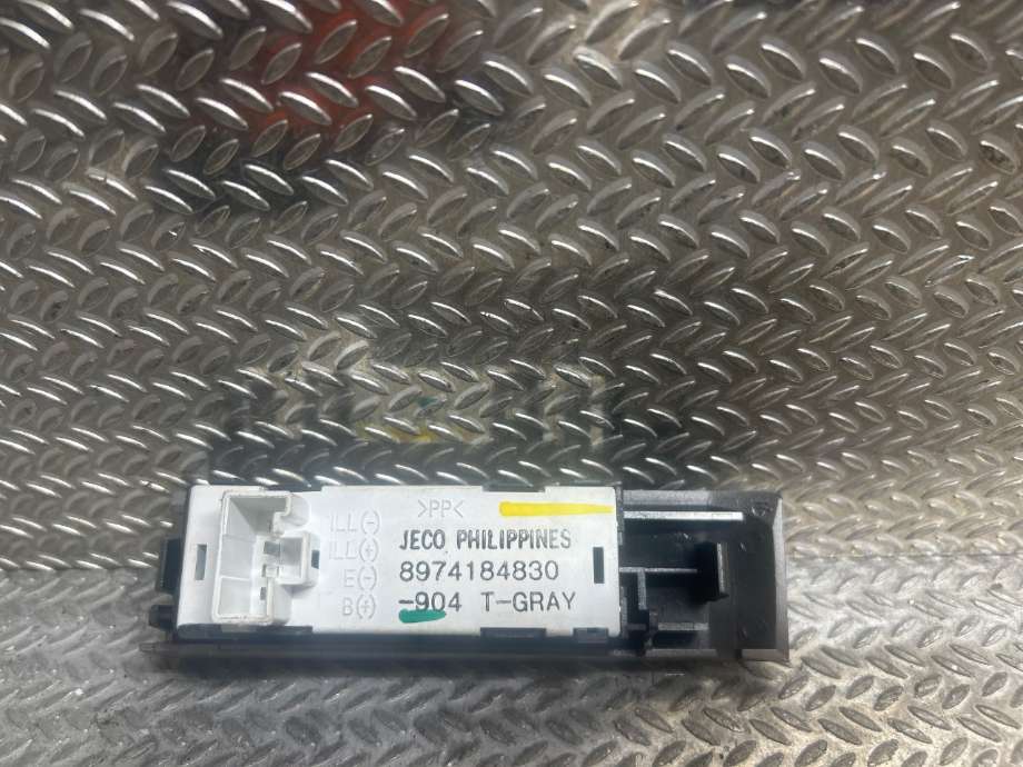 Bryter diverse til Isuzu D-Max 2007-2012 (Type I) (ISUZU|8974184830|8-97418-483-0)