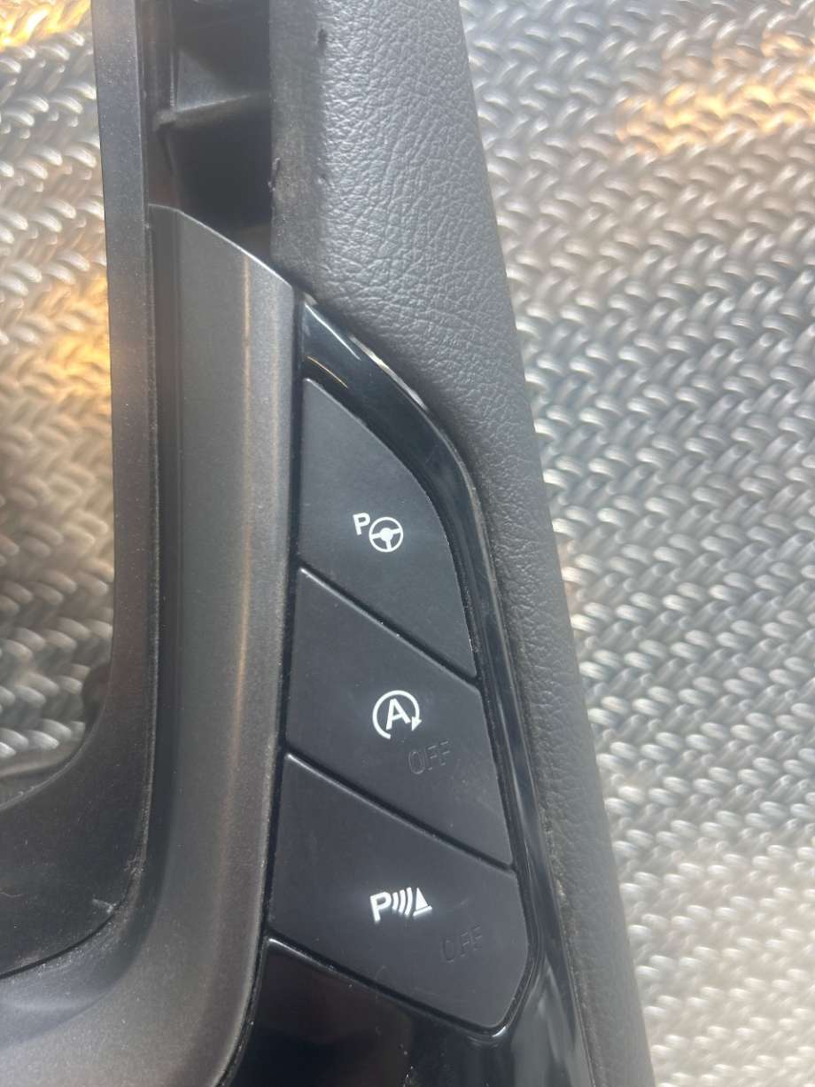 Bryter diverse til Ford Mondeo, 2014-2019 (Type V, Fase 1)  (FORD|1826905)