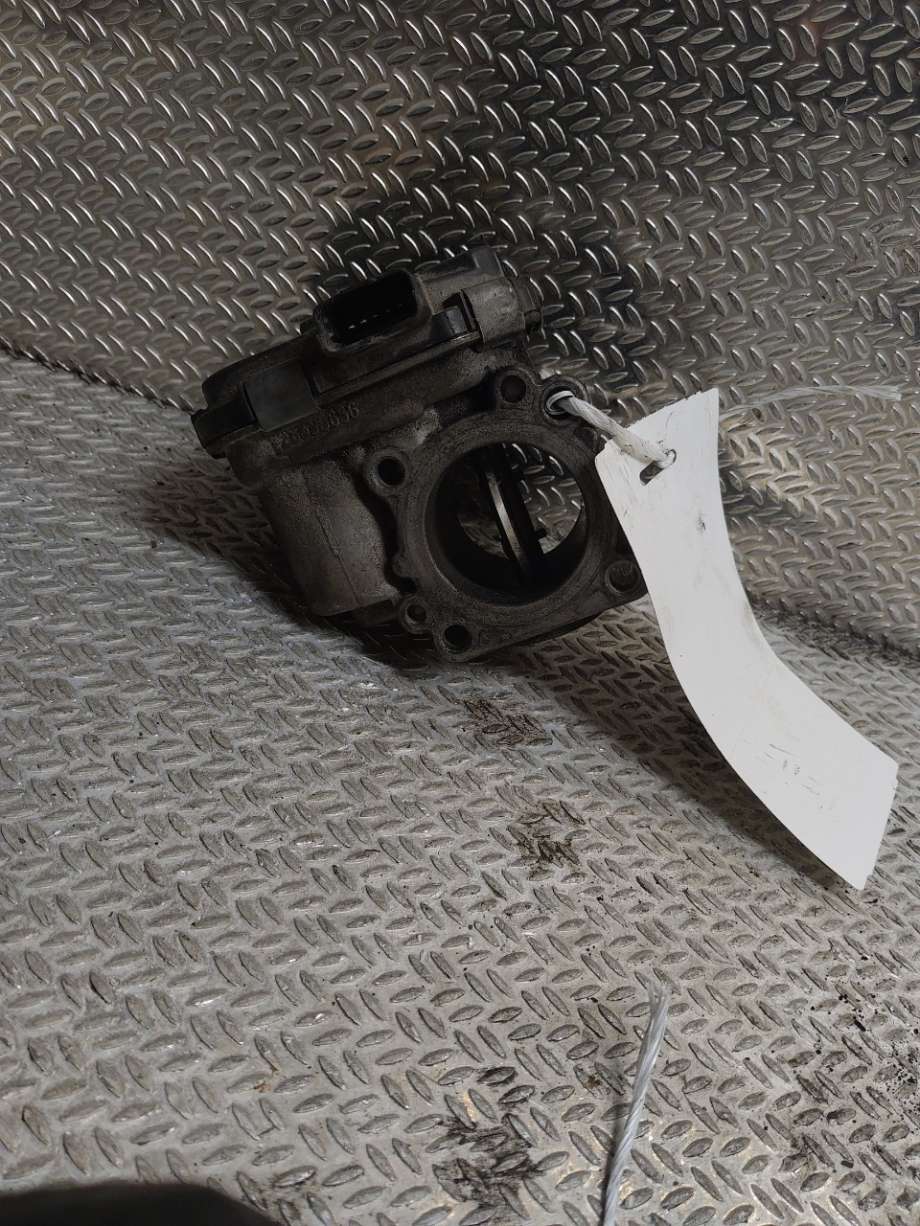 Spjeldhus til Ford Focus, 2011-2014 (Type III, Fase 1) (AV6Q9E926BA)