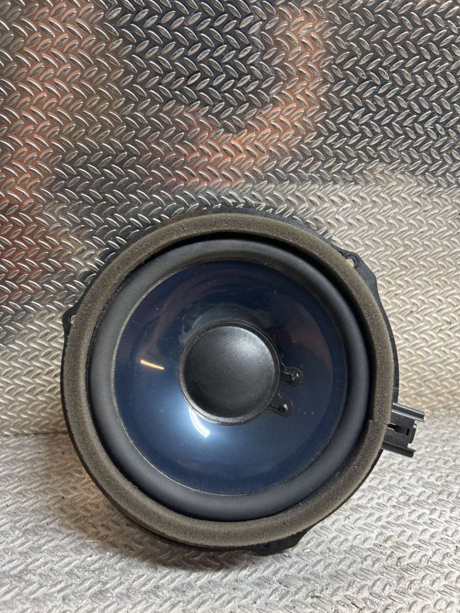 Bilstereo høyttaler til Ford Mondeo, 2007-2010 (Type IV, Fase 1)  (FORD|1672407)