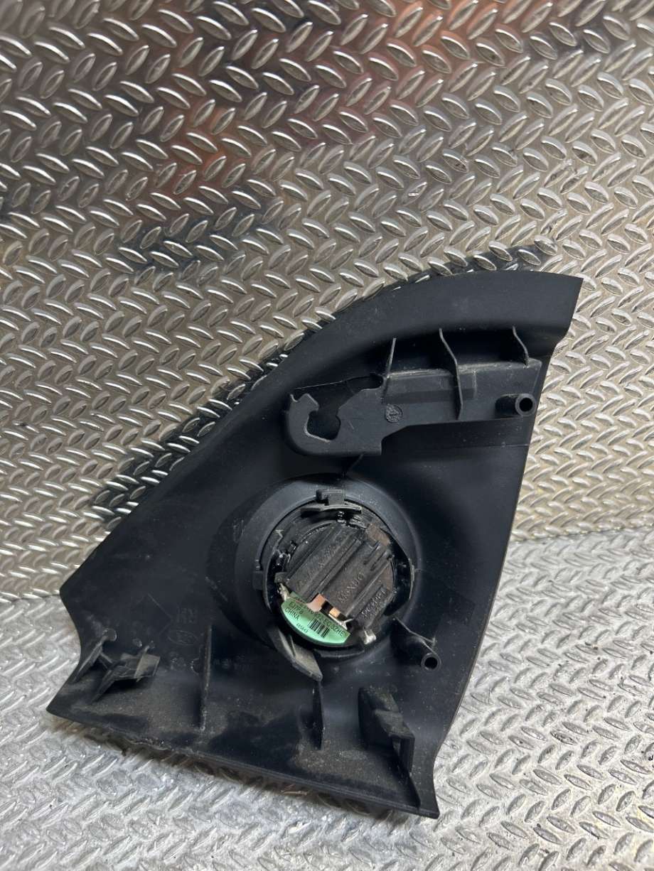 Bilstereo høyttaler til Ford Mondeo 2007-2010 (Type IV, Fase 1)  (FORD|1579780|6M2T-18932-EC3ZHE)