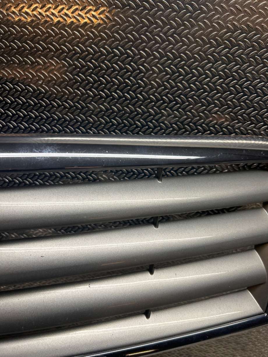 Grill til Toyota Avensis 2003-2008 (Type II)  (TOYOTA|5310005060C0|)