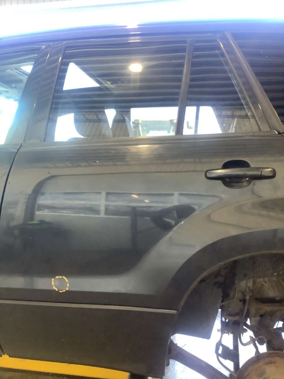 Dør venstre bak til Suzuki Grand Vitara, 2005-2015 (Type III)  (SUZUKI|)