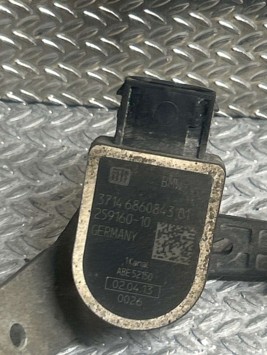 Sensor nivå til BMW 3-Serie 2012-2018 (F30/F31/F34) (F30/F31/F34) (BMW|37146870000|37 14 6 870 000|3714686084301)