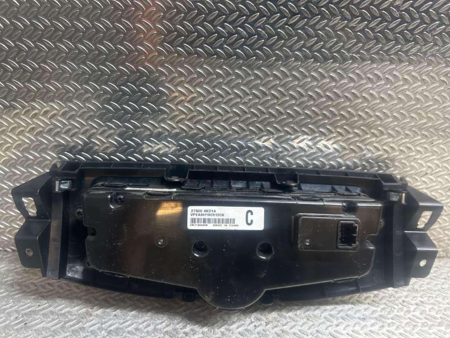 Varmeapparat betjening til Nissan Navara 2016-->> (D23) (D23) (275004KD1A|)
