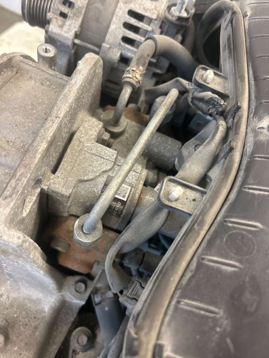 Dieselpumpe til Subaru Outback, 2009-2014 (Type IV)  (SUBARU|16625AA030)