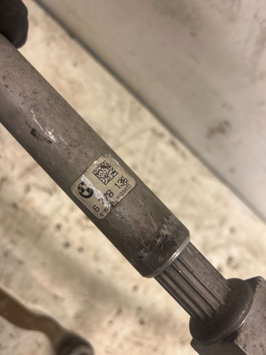 Rattaksel ledd til BMW 5-Serie 2010-2017 (F10/F11) (F10/F11) (|6778136)