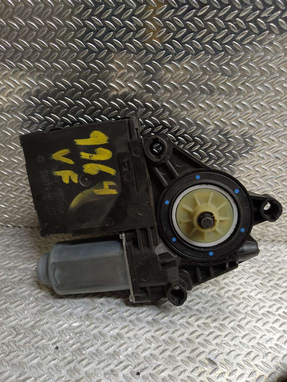 Ruteheis venstre til VW Caddy 2010-2015 (Type III, Fase 2)  (VOLKSWAGEN|1T0959701AF|5K0959793|1T0959701T)