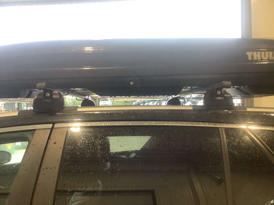 Takrails til Toyota Avensis 2009-2015 (Type III, Fase 1)  (TOYOTA|)