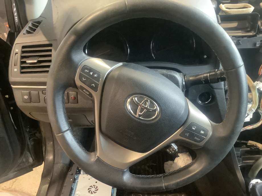 Ratt til Toyota Avensis, 2009-2015 (Type III, Fase 1)  (TOYOTA|)