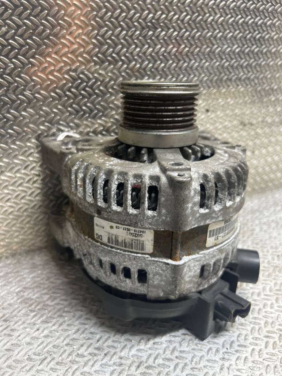 Dynamo til Hyundai i40 2012-2017  (HYUNDAI|373002A805||1042103522C9)
