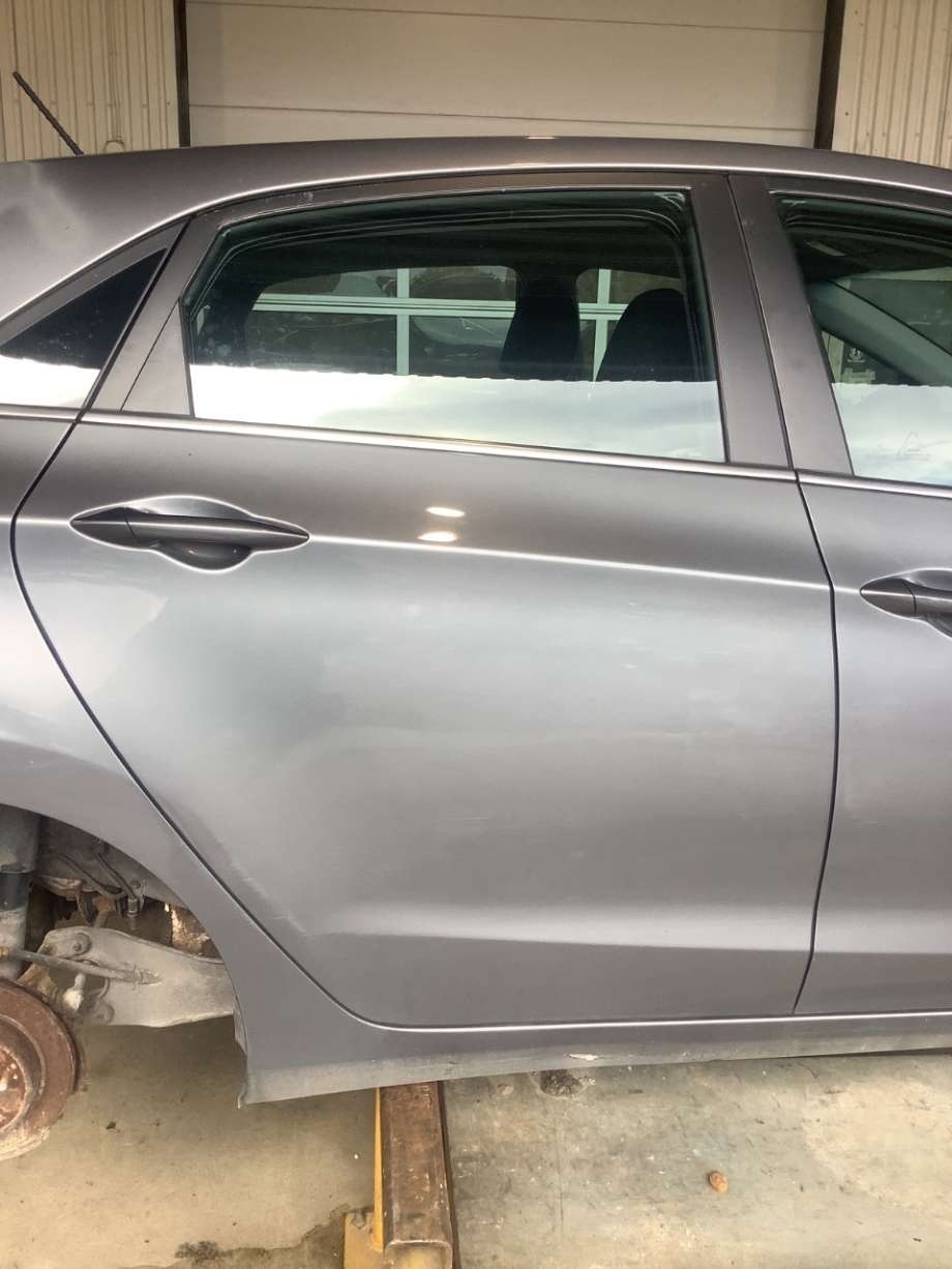 Dør høyre bak til Hyundai i30, 2012-2017 (Type II)  (HYUNDAI|)
