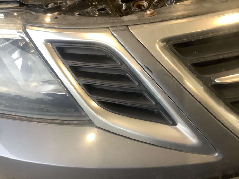 Grill høyre til Saab 9-3, 2008-2011 (Type II, Fase 2) (SAAB|)