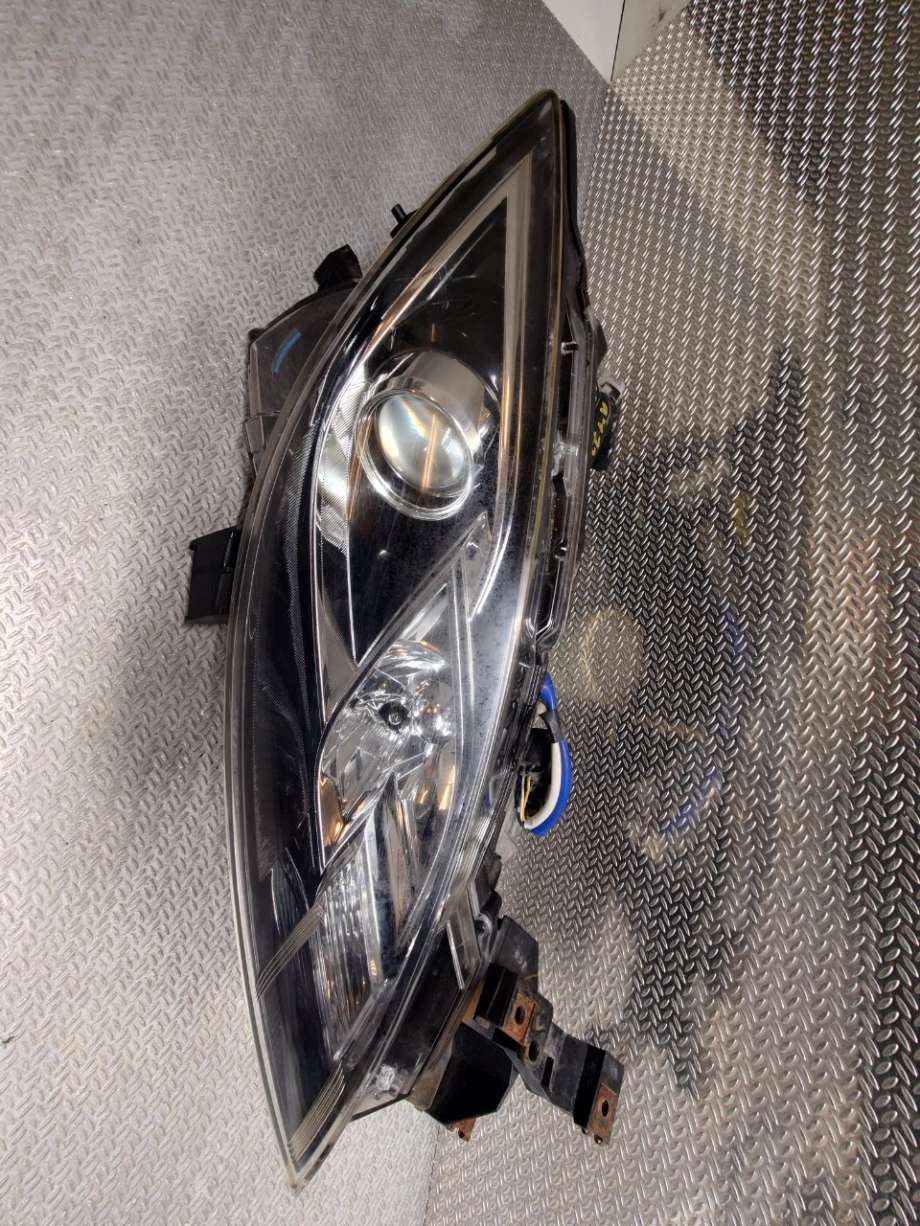Frontlykt høyre xenon til Mazda 6 2008-2010 (Type II, Fase 1)  (MAZDA|GS7T-51-031G|GS7T51031G|)