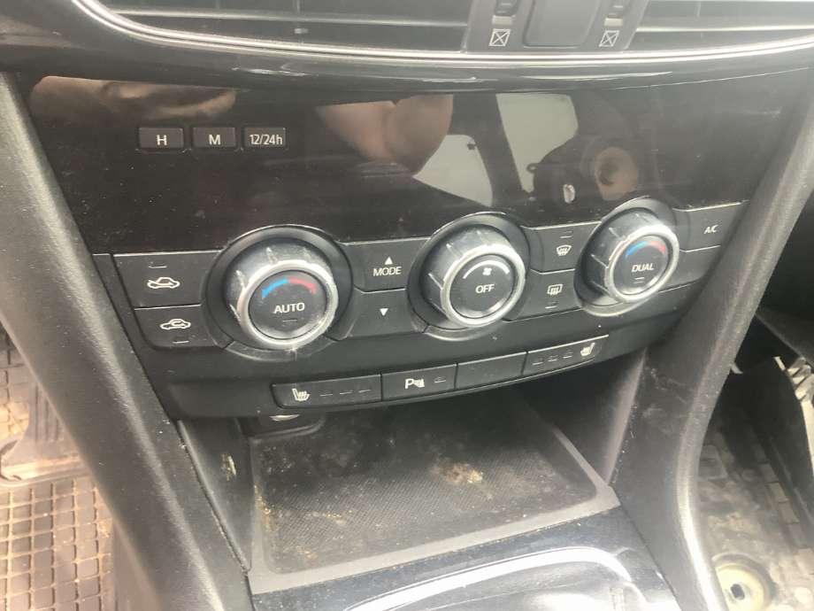 Varmeapparat betjening til Mazda 6, 2013-2015 (Type III, Fase 1)  (MAZDA|)